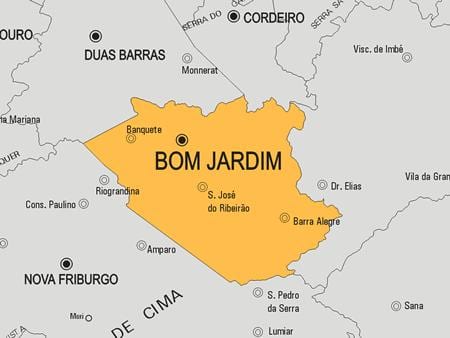 Kort af Bom Um sveitarfélag
