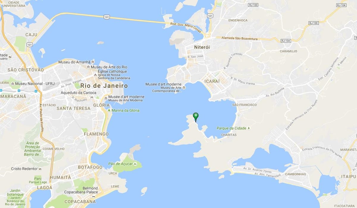 Kort af ströndinni Jurujuba